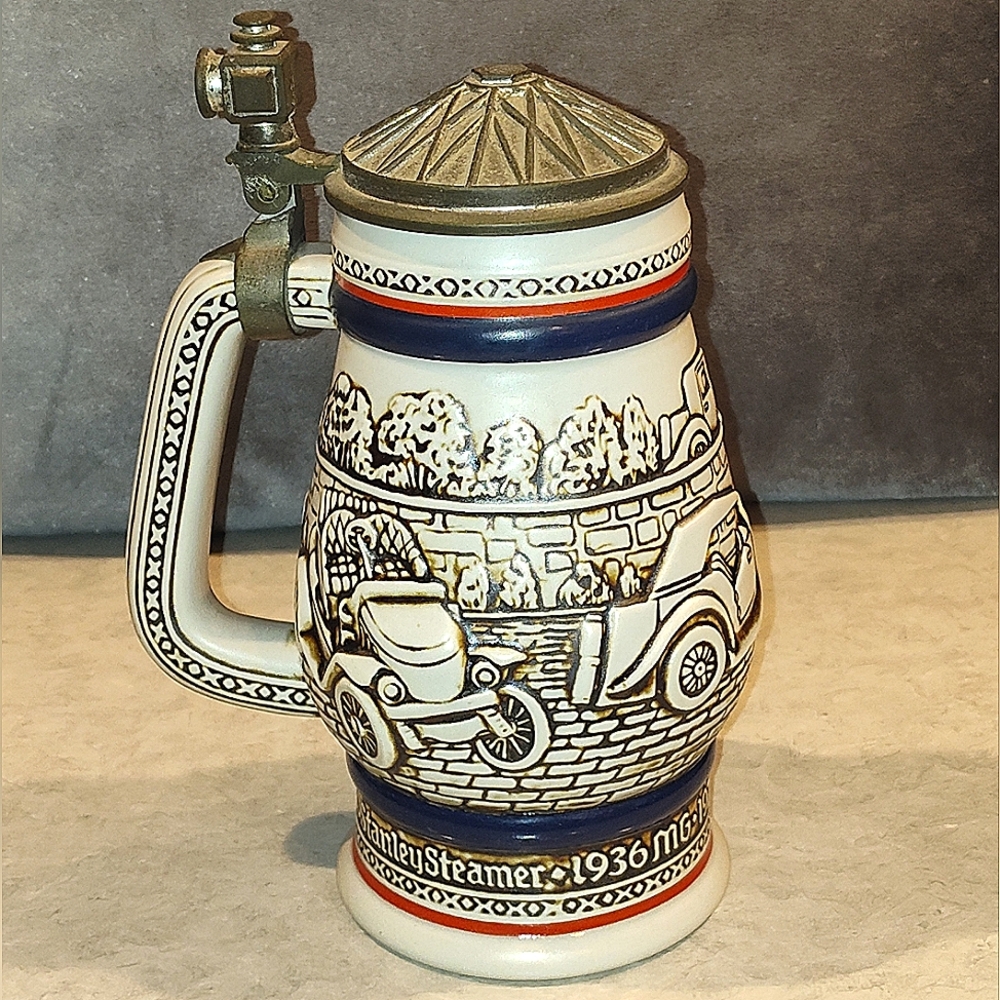 1979 CERAMARTÉ BRAZIL 3D ANTIQUE AUTOMOBILE THEMED PORCELAIN LIDDED BEER STEIN